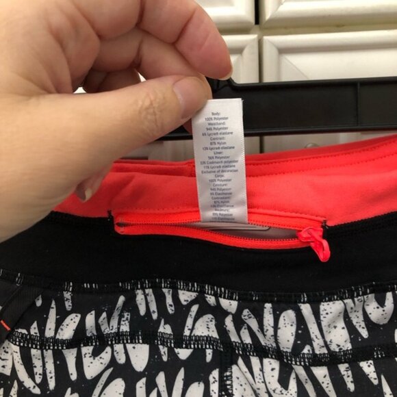 Ivivva by Lululemon girls lined branded print athletic shorts - Picture 10 of 10